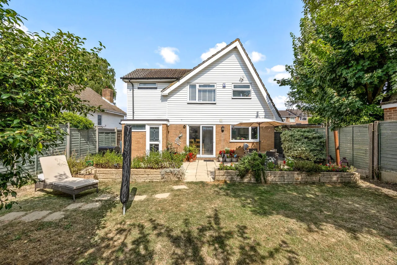 Oaks Close, Horsham, RH12, photo 4