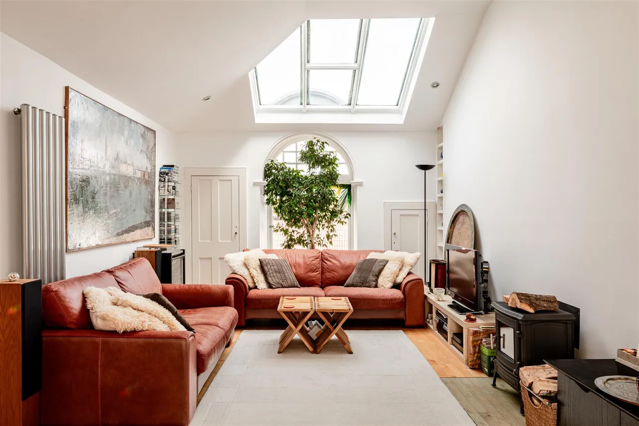 Hamlet Gardens, London, W6, photo 2