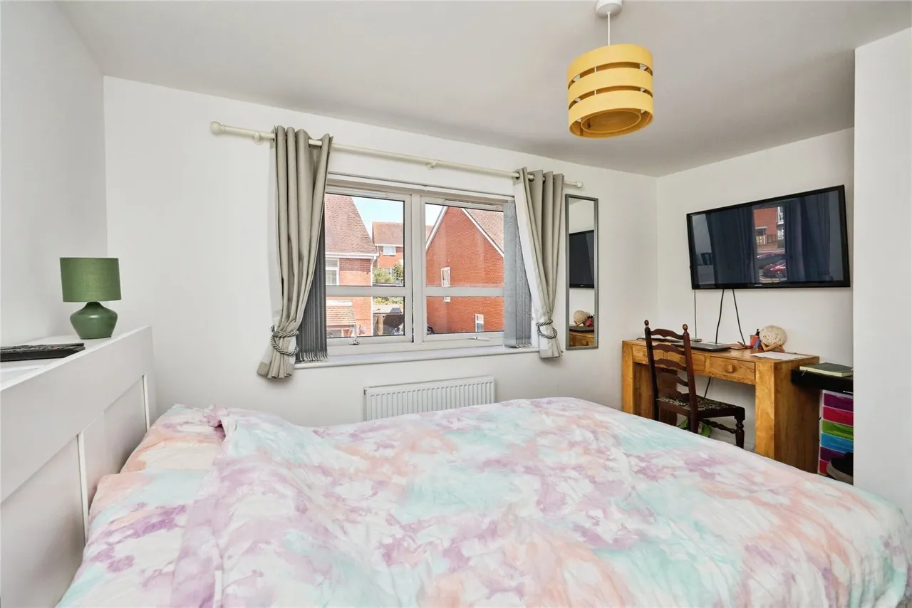 Lavender Way, Newport, PO30, photo 13