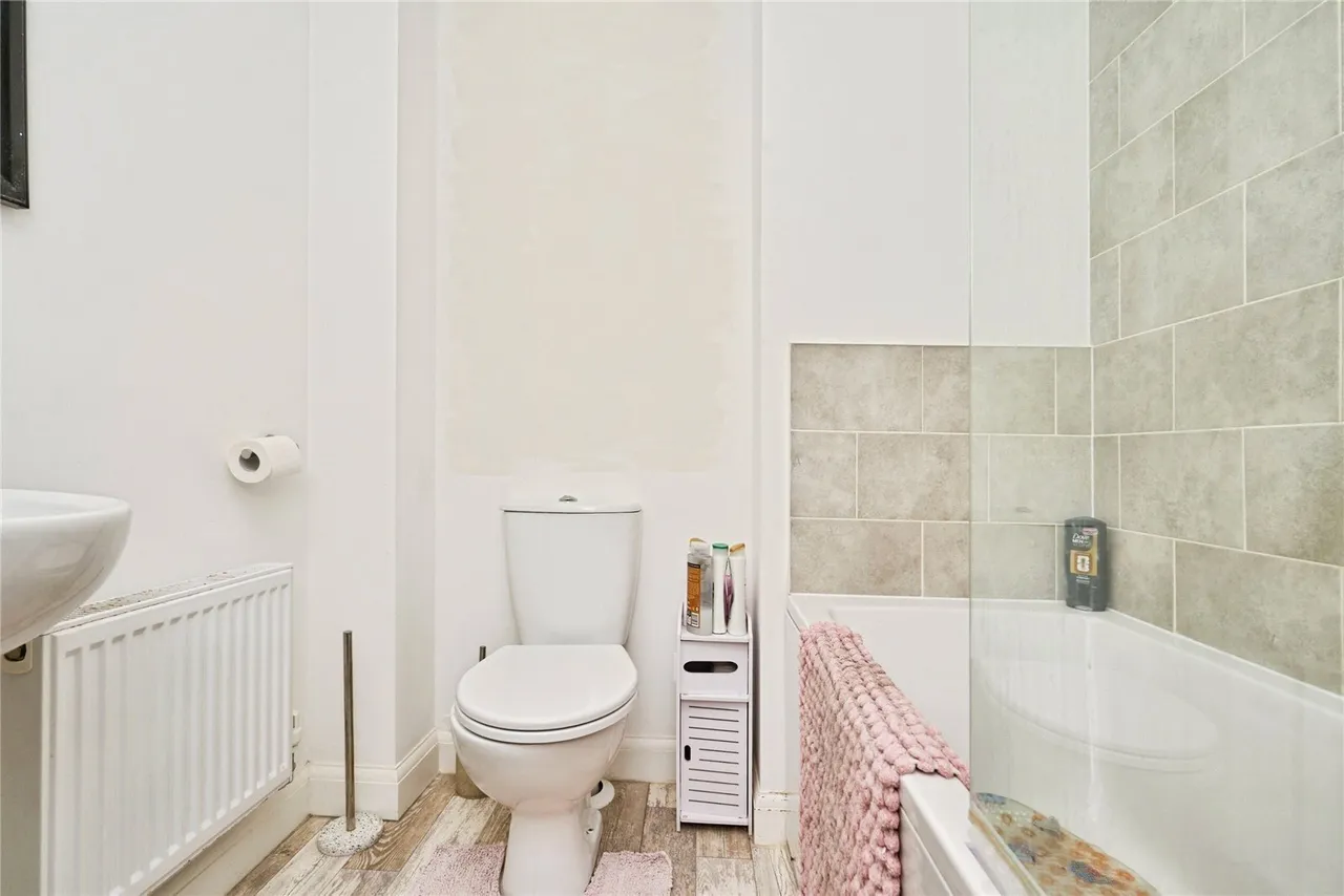 Lavender Way, Newport, PO30, photo 16