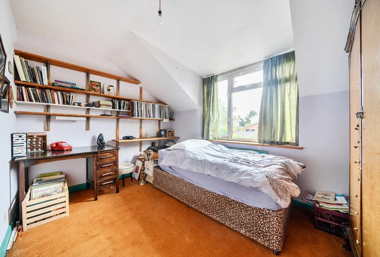 Abbots Court Drive, Gloucestershire, Twyning, GL20 6JJ, photo 15