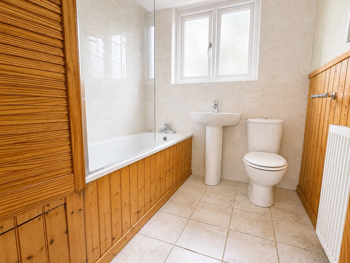 Carter Drive, Romford, Collier Row, RM5 2UX, photo 8