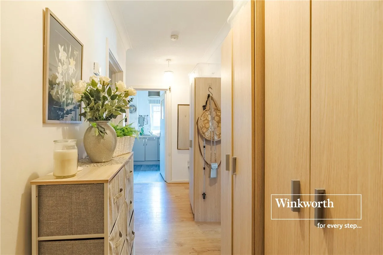 2 bed flat for sale — Christchurch Road, Bournemouth, Dorset, BH1