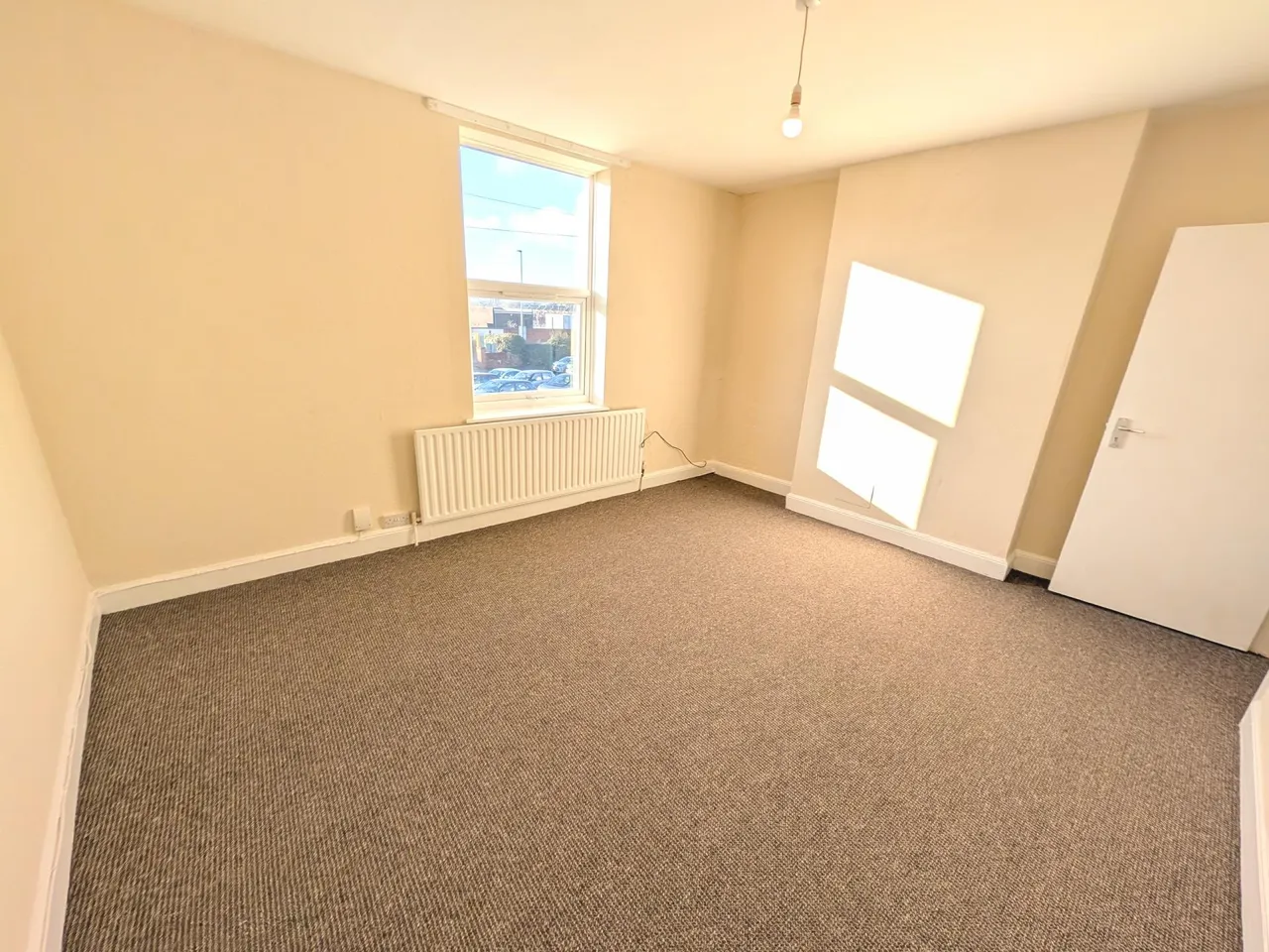 Queen Street, Grantham, NG31, photo 9