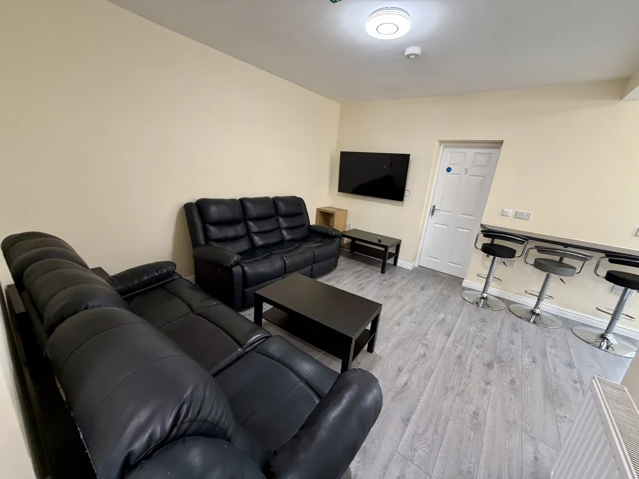 Beverly Road, Fallowfield M14, photo 10