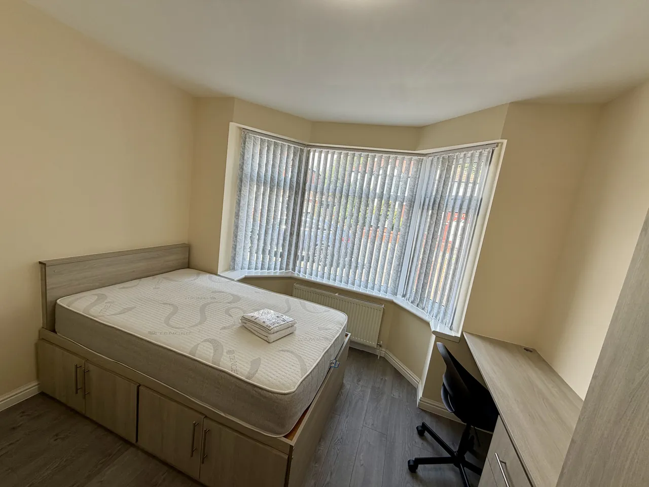 Beverly Road, Fallowfield M14, photo 8