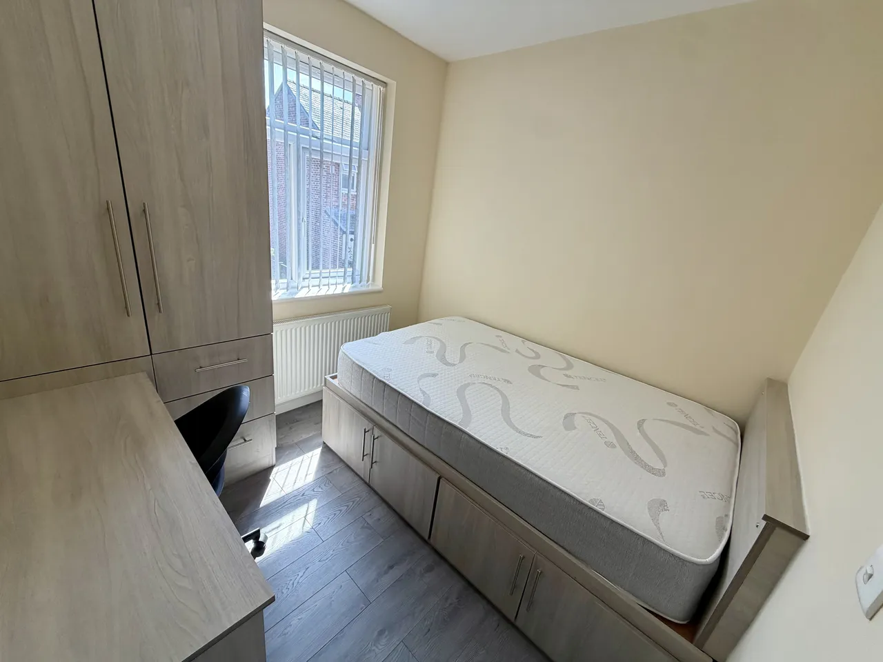 Beverly Road, Fallowfield M14, photo 6