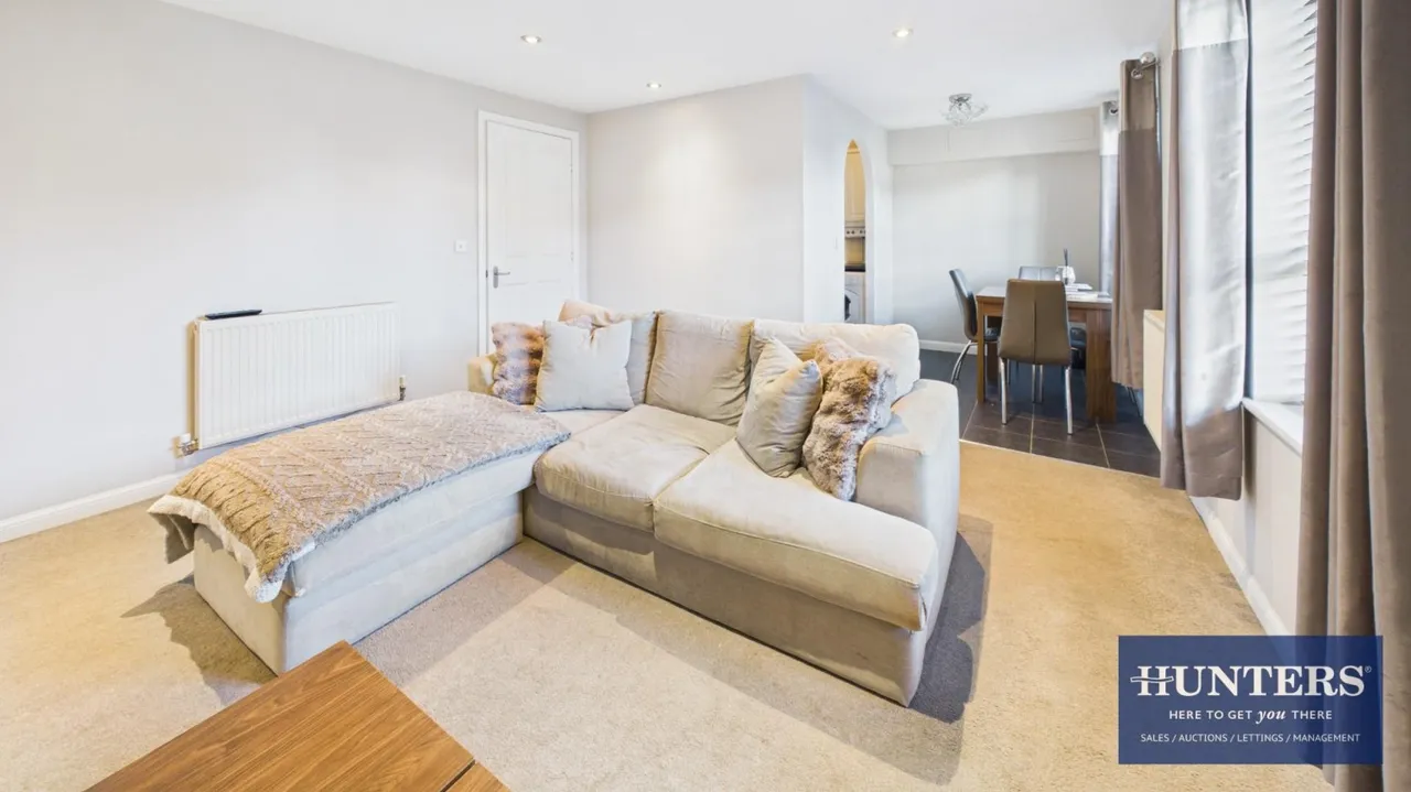 Wearhead Drive, Barnes, SR4, photo 4