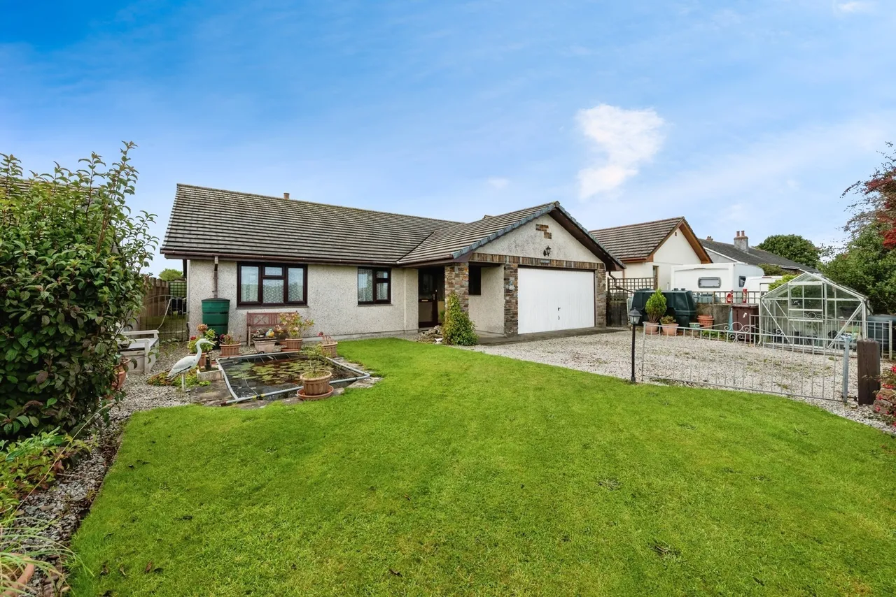 3 bed house for sale, Trebarwith Road, Delabole, PL33