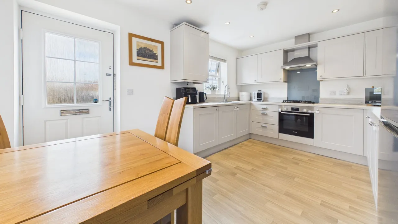 Harrier Way, Market Deeping, Peterborough, PE6, photo 5