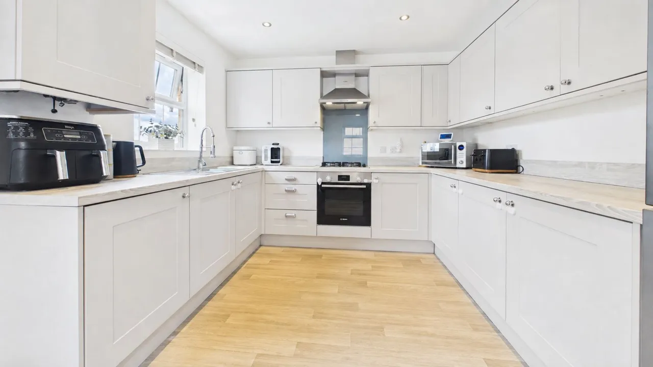 Harrier Way, Market Deeping, Peterborough, PE6, photo 6