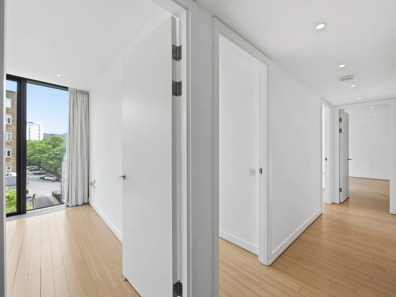 Simpson Loan, Quartermile, EH3, photo 5