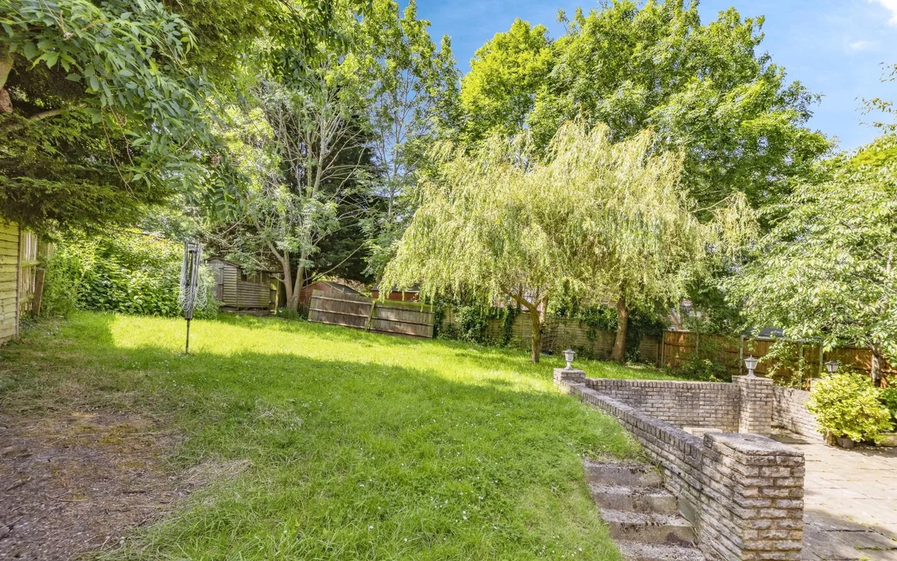 Perry Mead, Bushey, WD23, photo 12