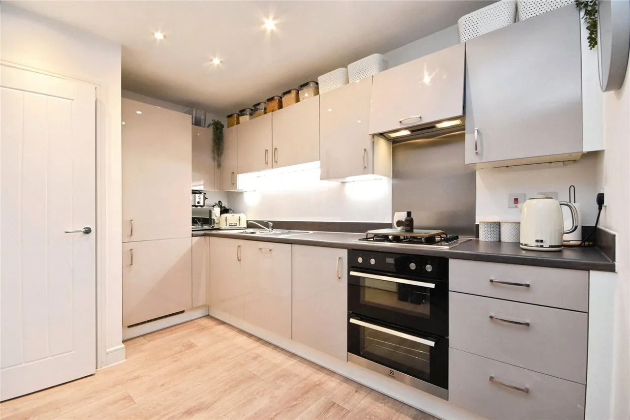 Wharf Road, Chelmsford, Essex, CM2, photo 8