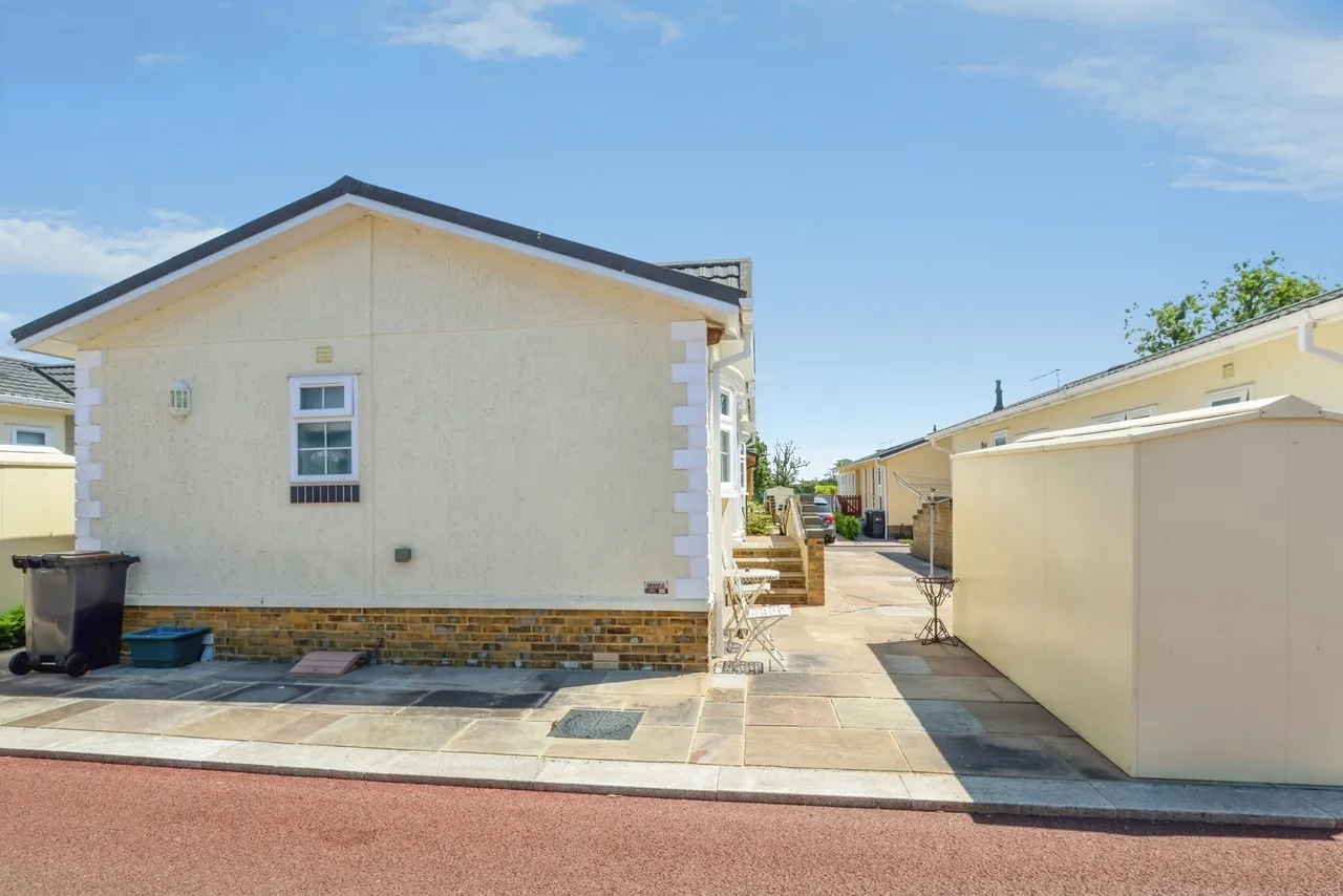 Organford, Poole, BH16, photo 18