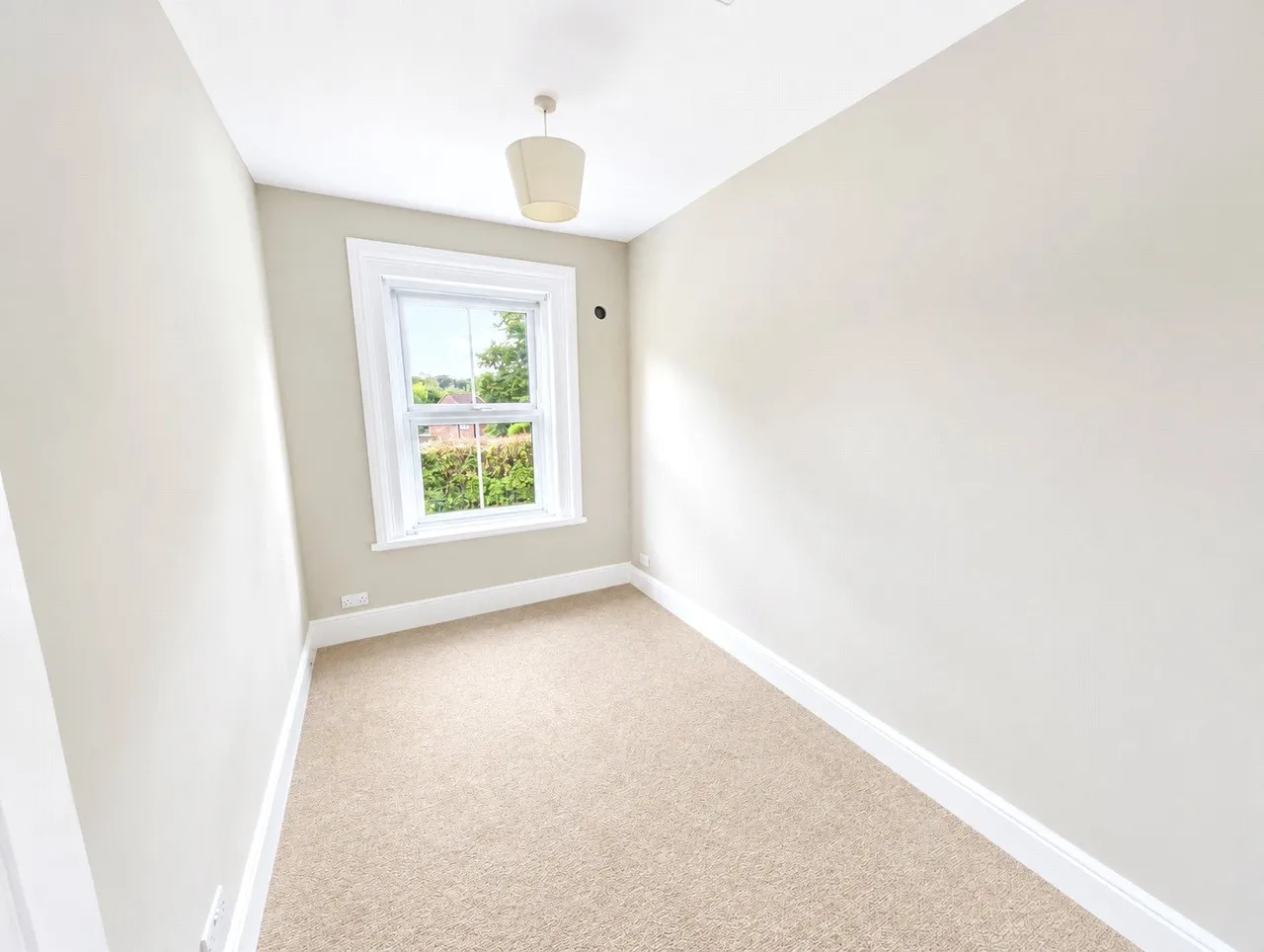 Dukes Ride, Crowthorne, Berkshire, RG45 6ED, photo 5