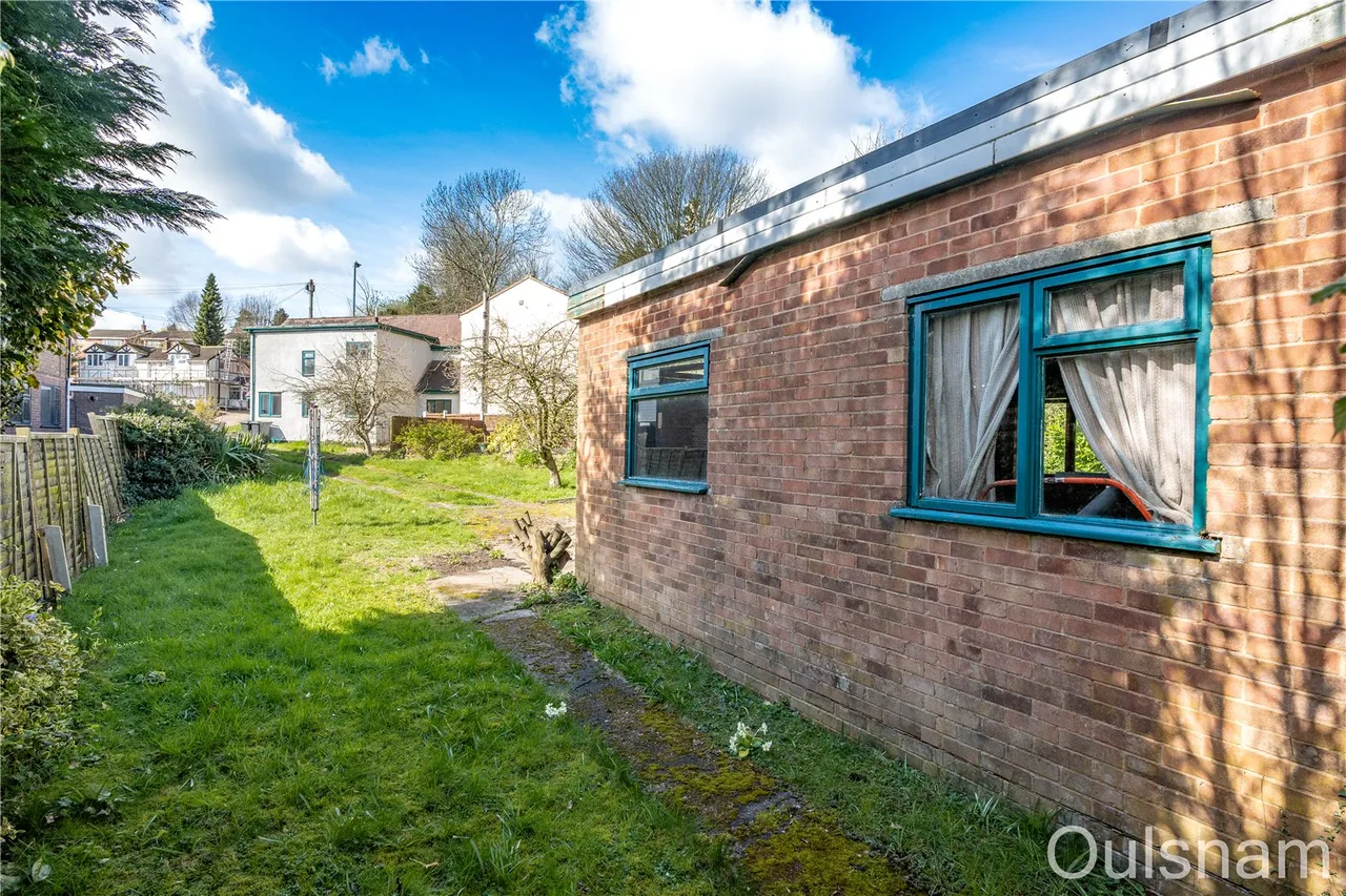 Stourbridge Road, Catshill, Bromsgrove, Worcestershire, B61 9LQ, photo 22