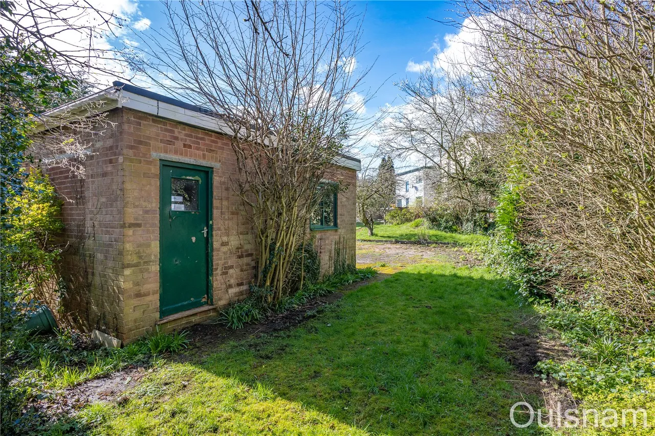 Stourbridge Road, Catshill, Bromsgrove, Worcestershire, B61 9LQ, photo 20