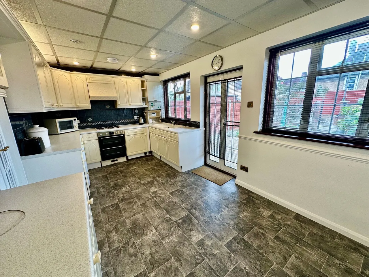Brewood Road, Dagenham, RM8, photo 5