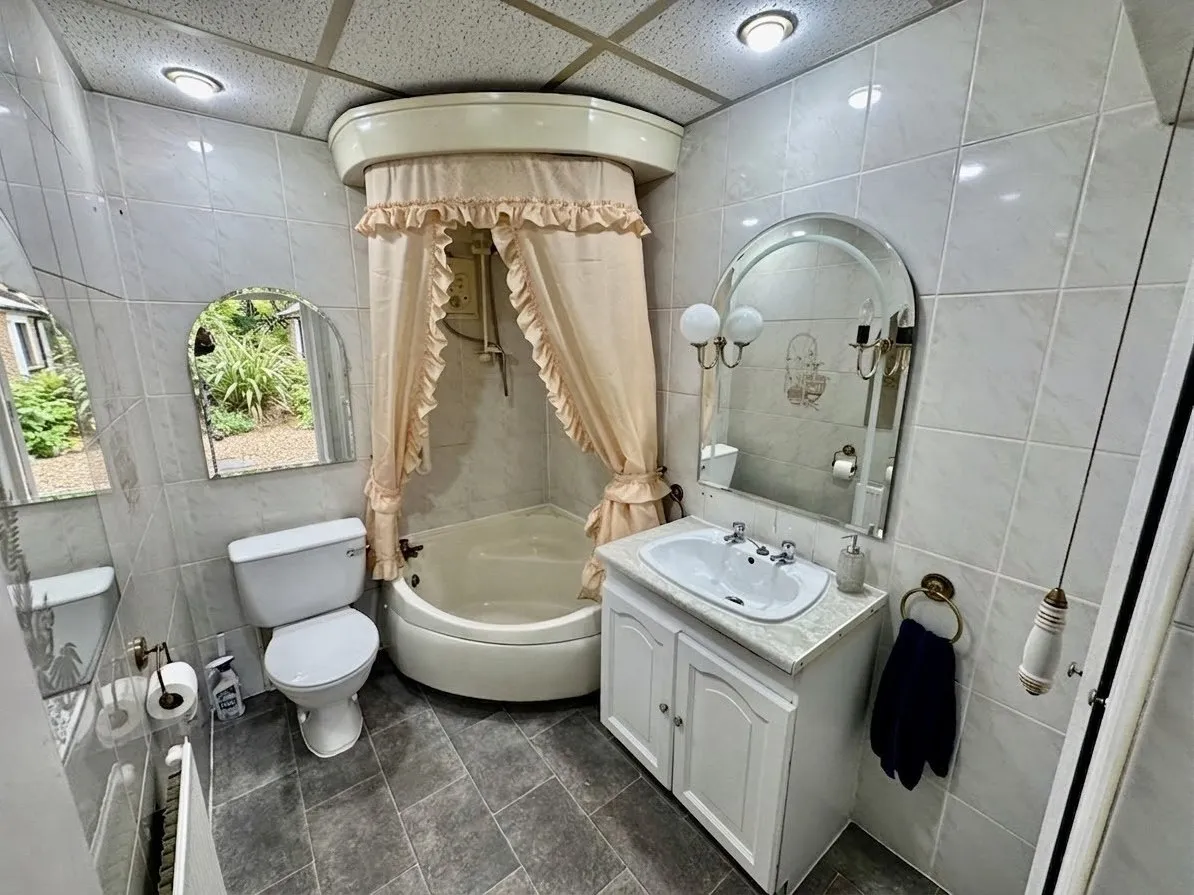 Brewood Road, Dagenham, RM8, photo 6