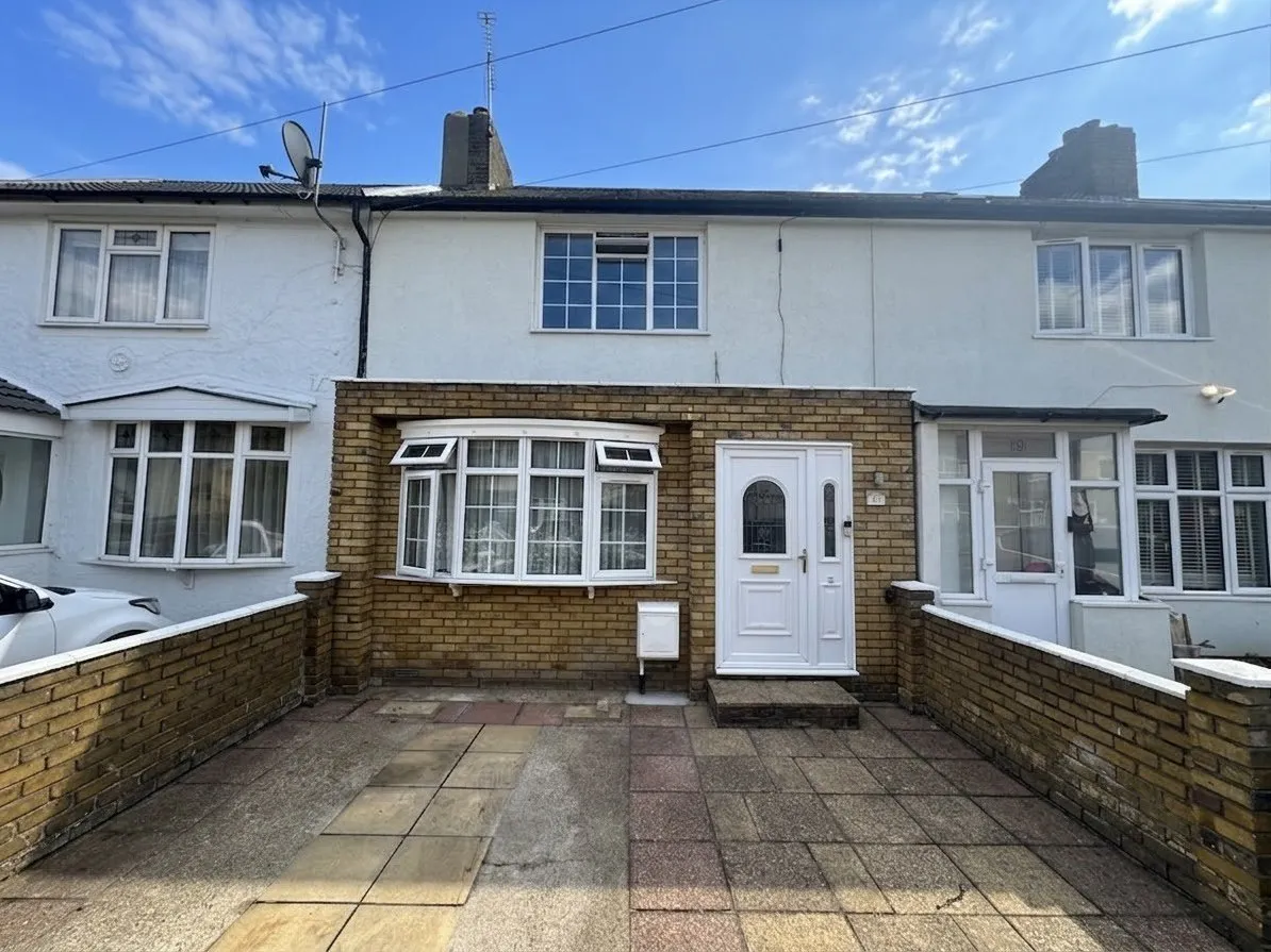 3 bed house for sale, Brewood Road, Dagenham, RM8