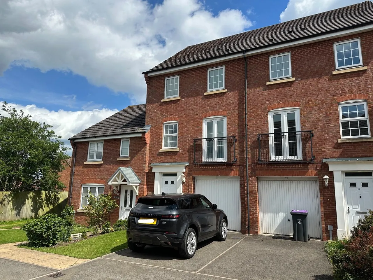3 bed house for sale — Elmwood Road, Elmwood Road, Arleston TF1 2NT