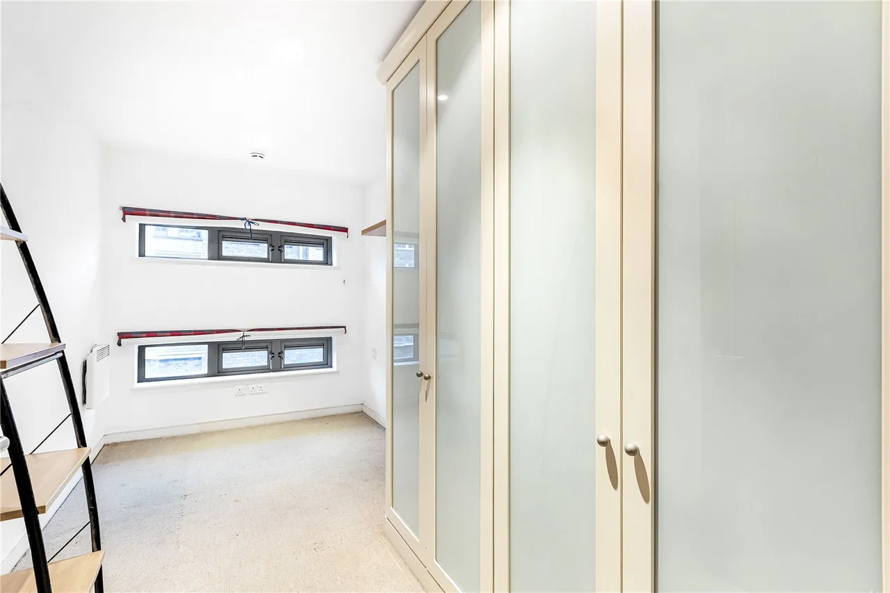 Garden Walk, London, EC2A, photo 12