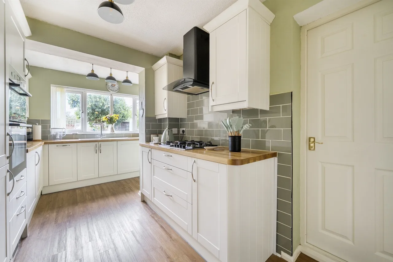 Bissley Drive, Maidenhead, SL6, photo 3