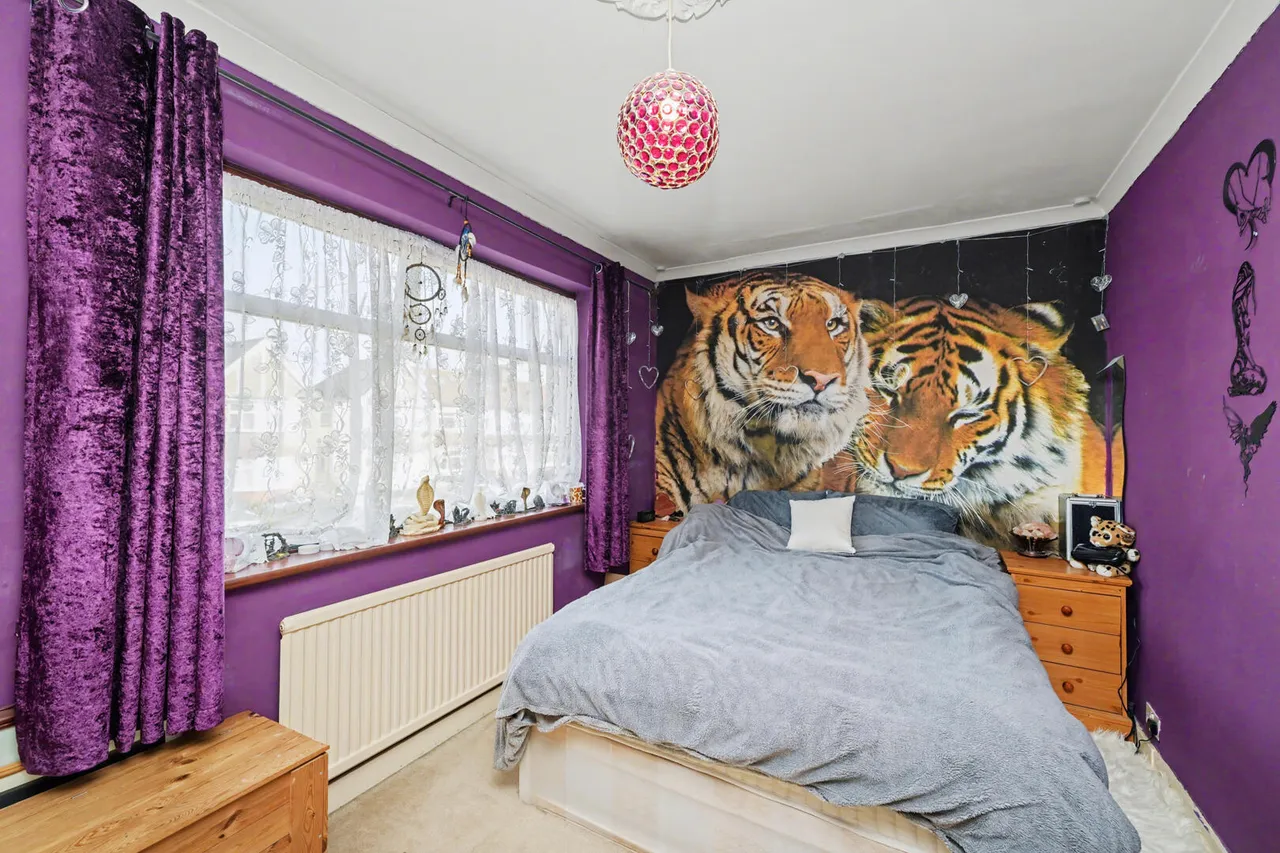 Roedean Avenue, Enfield, EN3, photo 12
