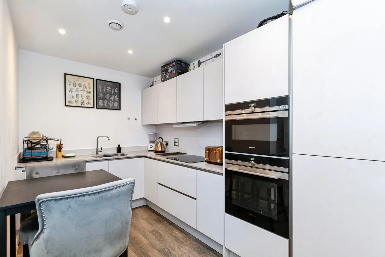 St. Ives Road, Maidenhead, SL6, photo 2