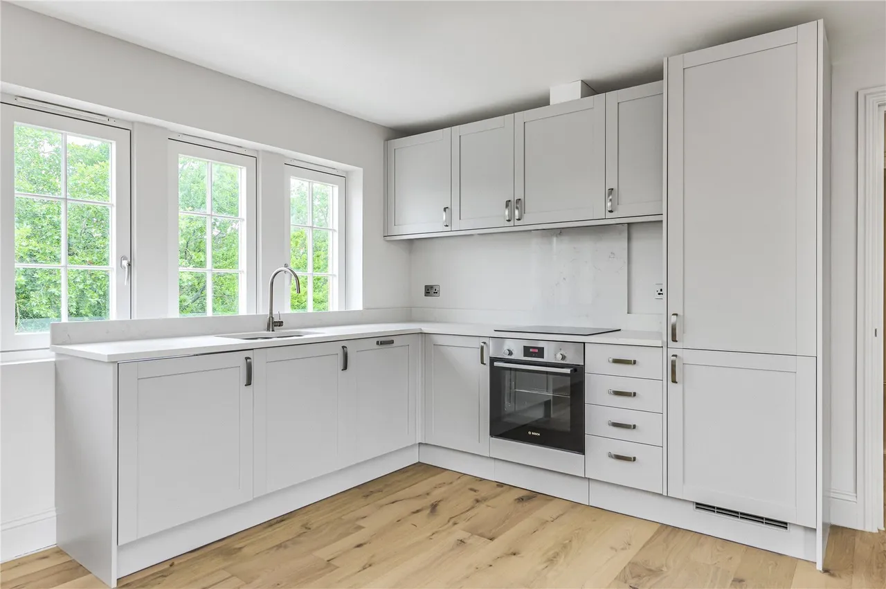 Allfarthing Lane, London, SW18, photo 2