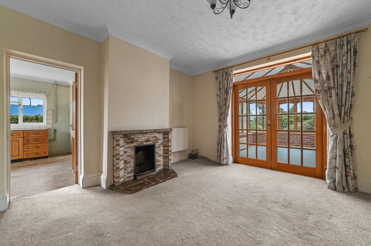 St. Marys Road, Great Bentley, photo 27