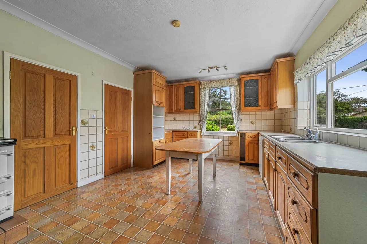 St. Marys Road, Great Bentley, photo 8