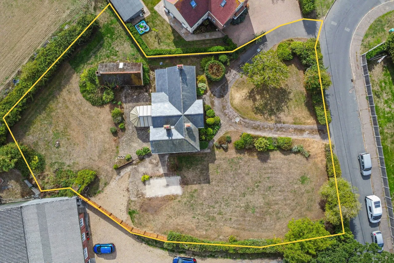 St. Marys Road, Great Bentley, photo 16