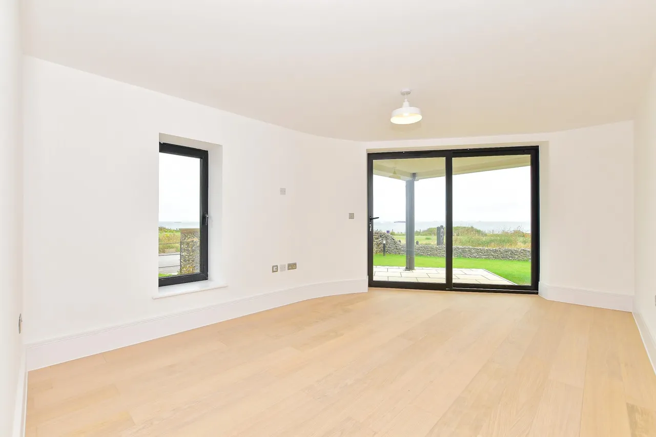Fitzroy Avenue, Broadstairs, CT10, photo 7