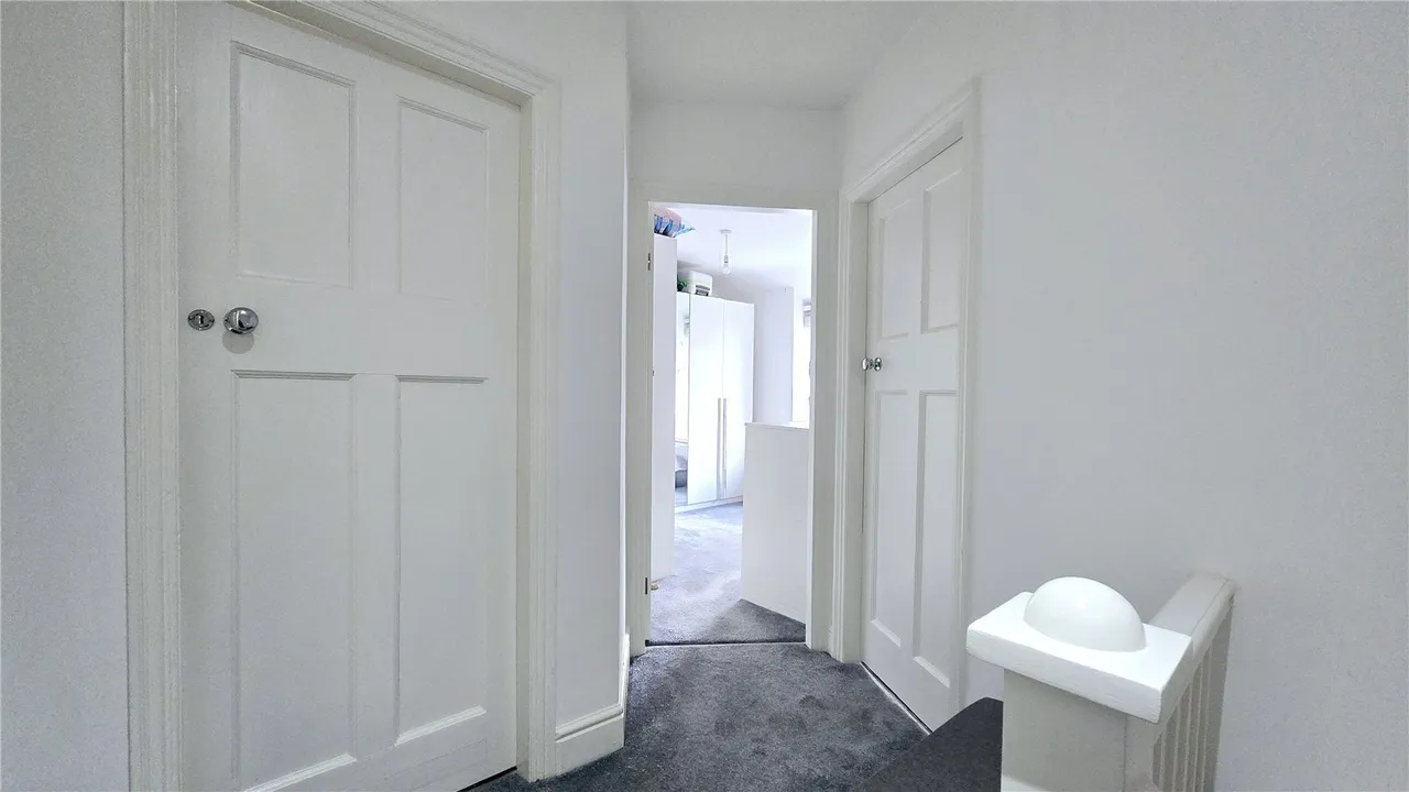 Gwelfor Avenue, Holyhead, LL65, photo 11