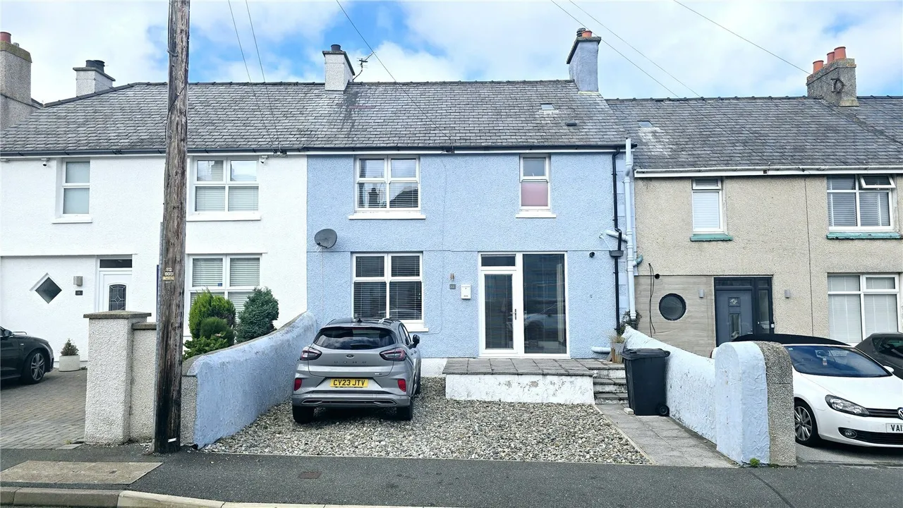 3 bed house for sale, Gwelfor Avenue, Holyhead, LL65