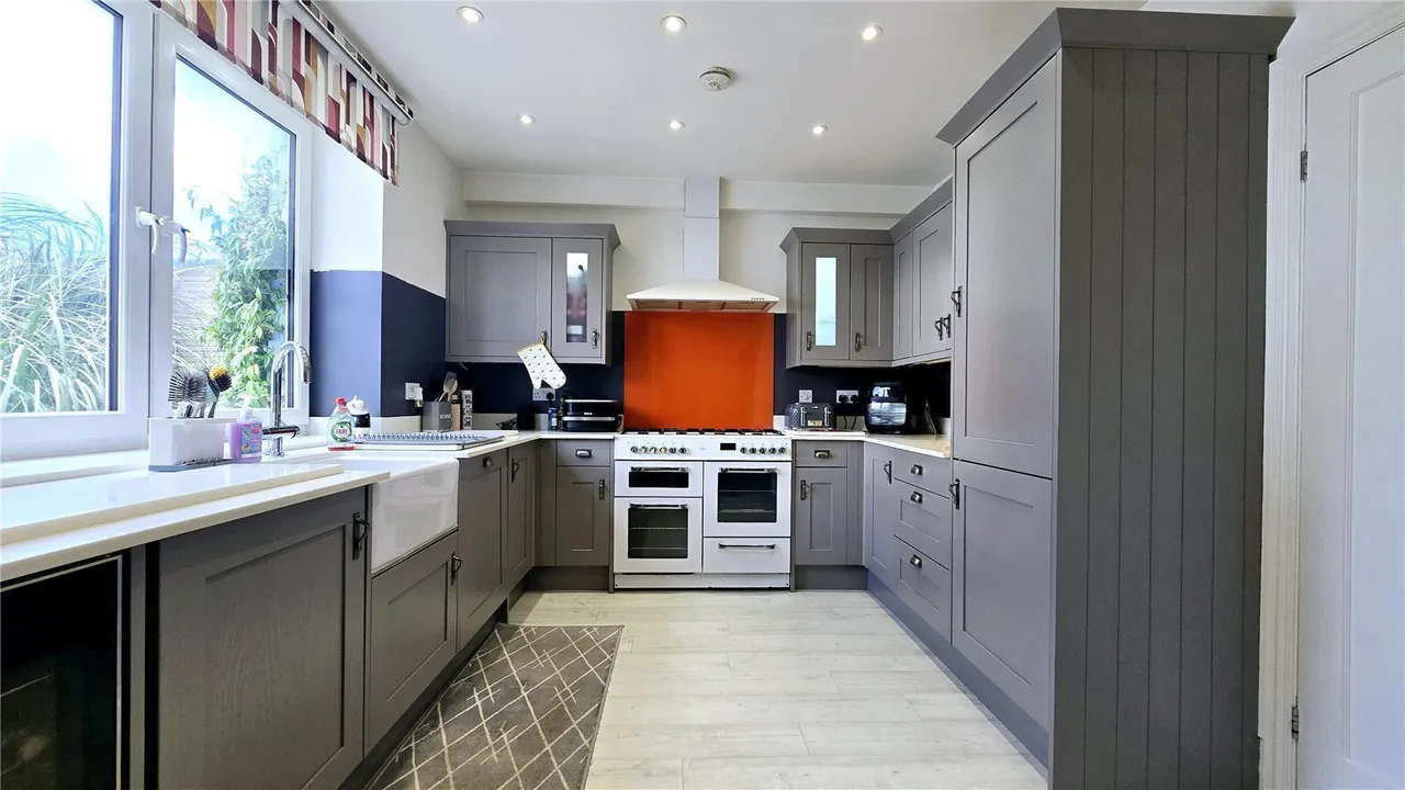Gwelfor Avenue, Holyhead, LL65, photo 2