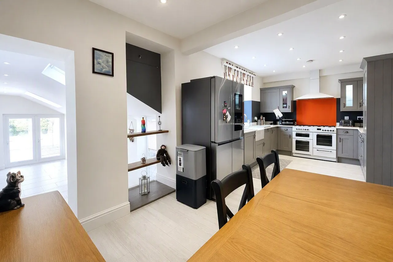 Gwelfor Avenue, Holyhead, LL65, photo 6