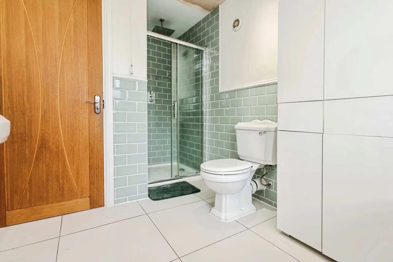 Blandford Avenue, Birmingham, B36, photo 17