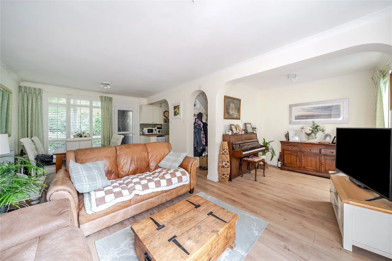 West Oak, The Avenue, Beckenham, BR3, photo 2