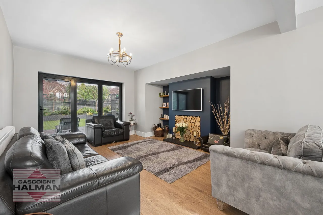 Thornham Road, Sale, photo 4