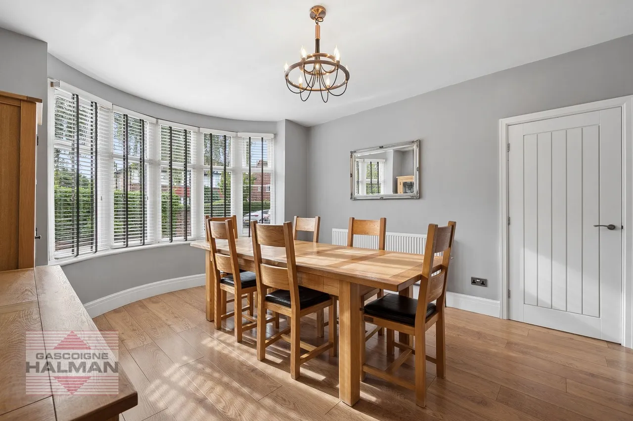 Thornham Road, Sale, photo 9