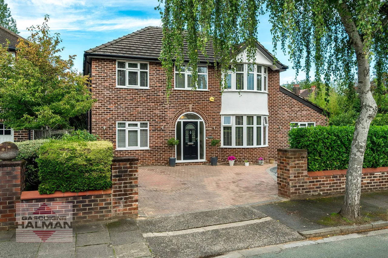 4 bed house for sale, Thornham Road, Sale