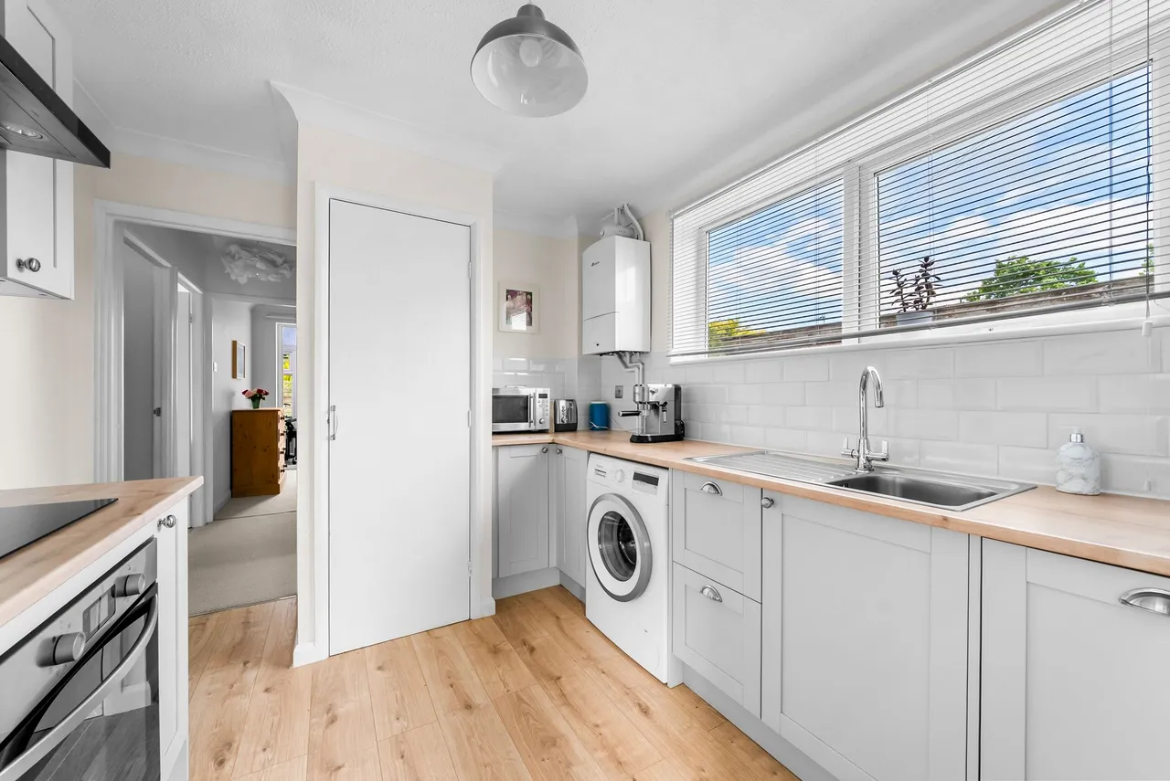 Shelley Court, Harrogate, HG1, photo 7