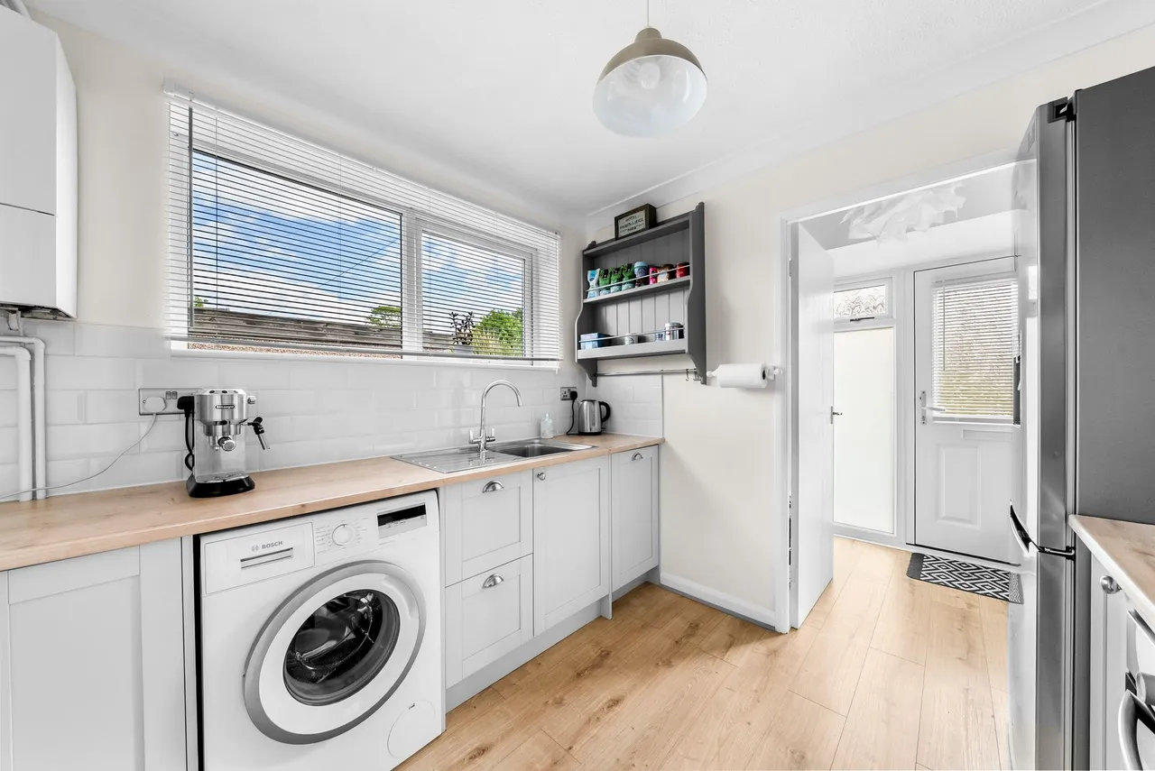 Shelley Court, Harrogate, HG1, photo 6