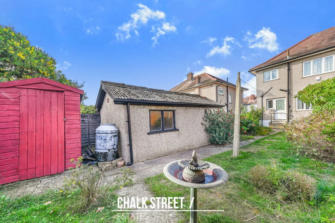 Victoria Avenue, Romford, RM5, photo 17