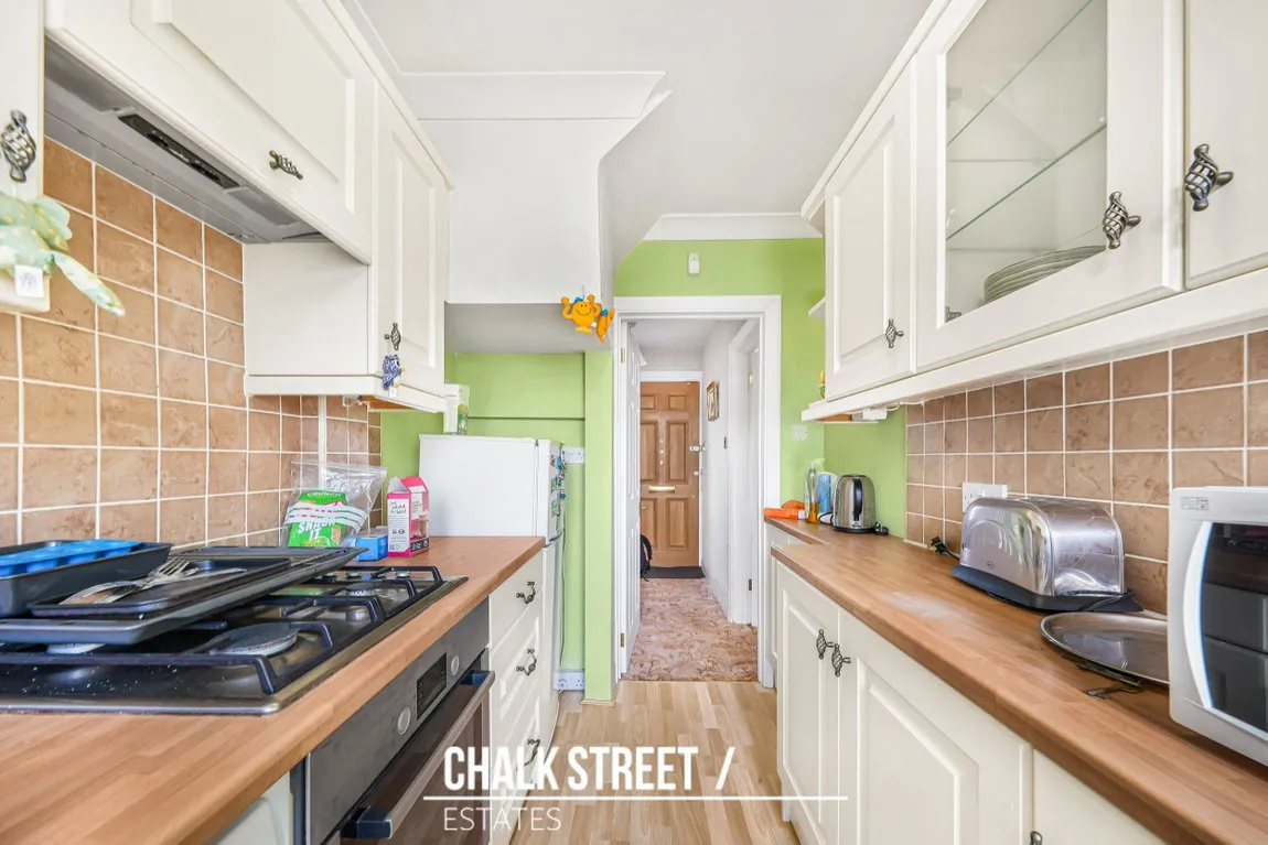 Victoria Avenue, Romford, RM5, photo 7