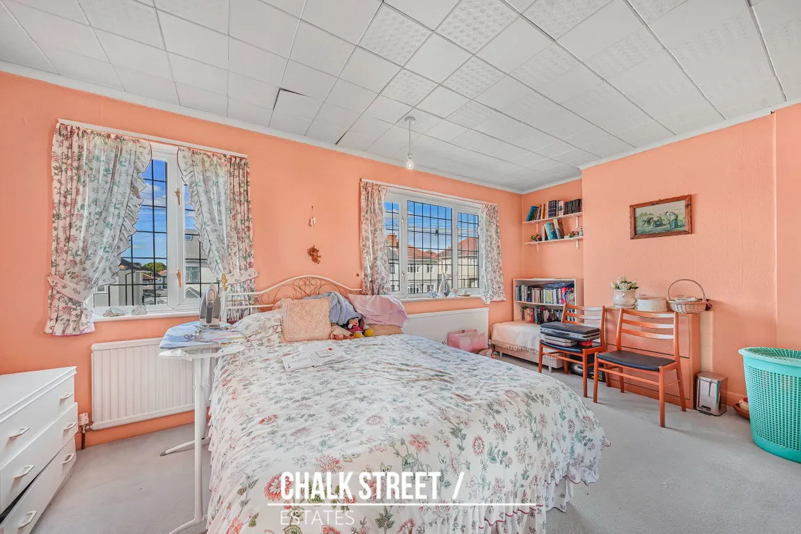 Victoria Avenue, Romford, RM5, photo 9