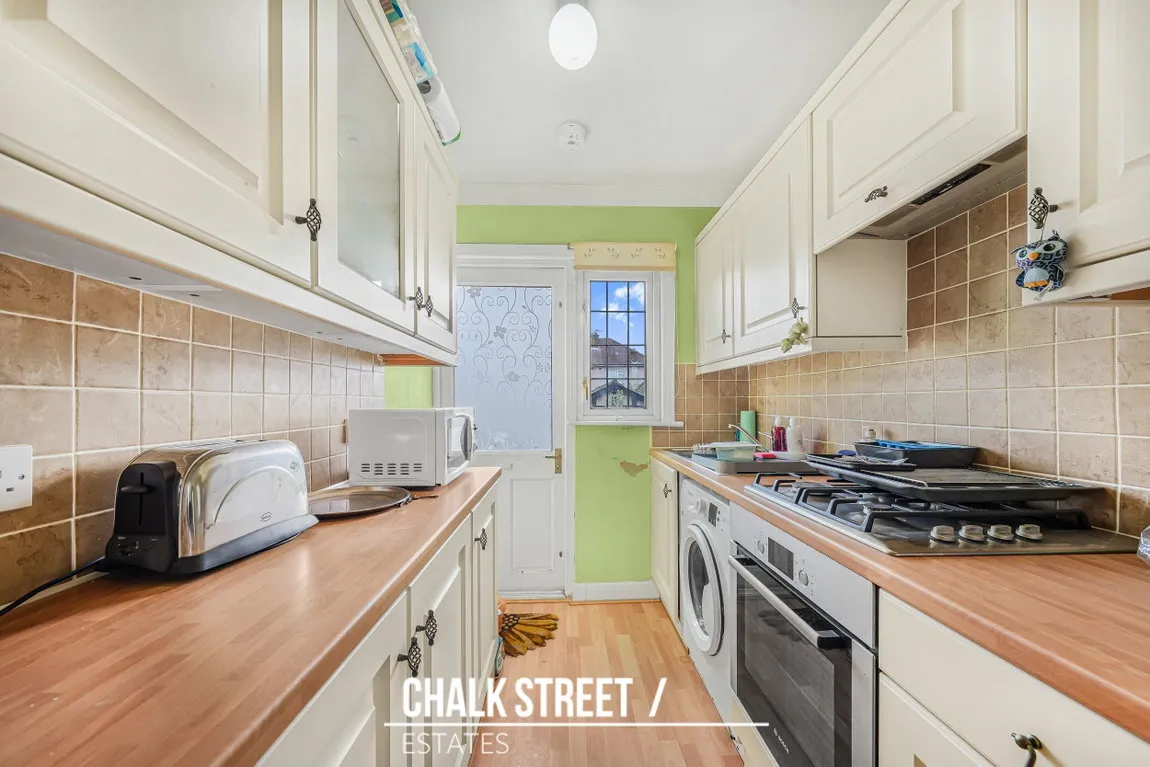 Victoria Avenue, Romford, RM5, photo 6